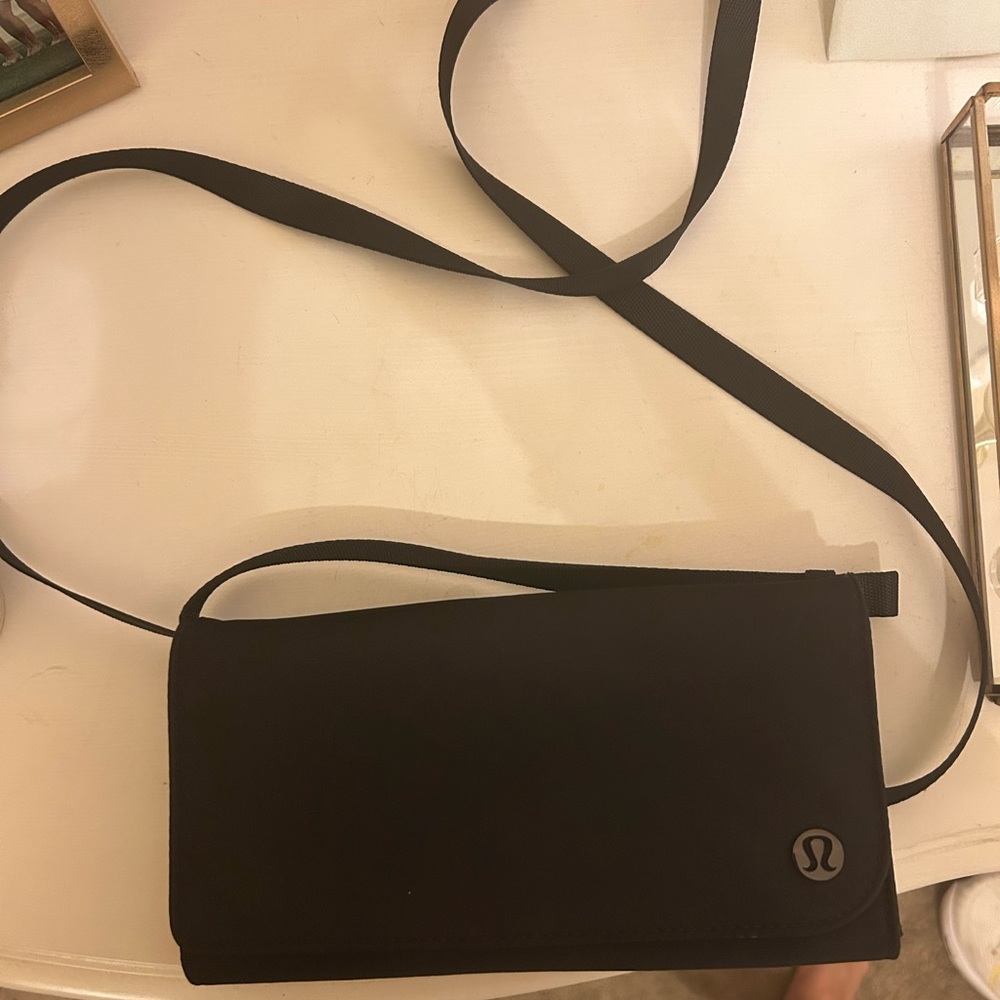Lululemon Wallet Cross Body